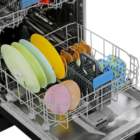 Посудомоечная машина Beko BDFN25521B черный