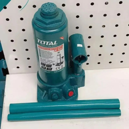 Домкрат гидравлический Total THT109042