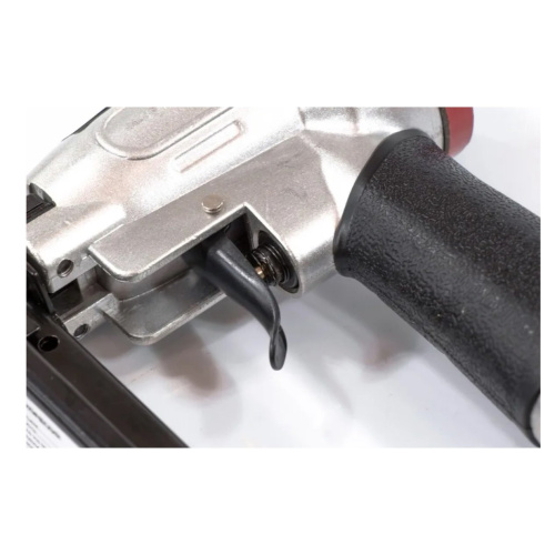 Степлер пневматический MATRIX 57415