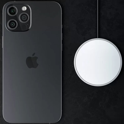 Беспроводное зарядное устройство Satechi Magnetic 3-in-1 Wireless Charging Stand серый космос