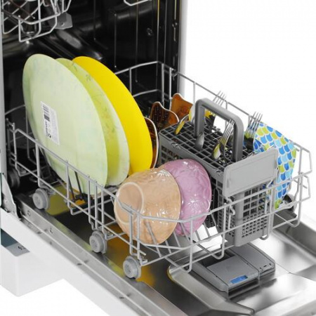 Посудомоечная машина Indesit DFS 1C67 белый