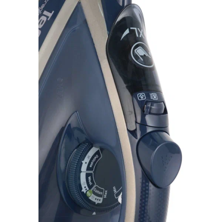 Утюг Tefal FV6830E0